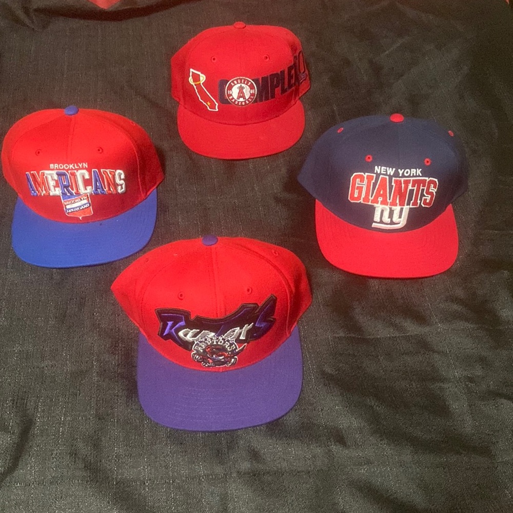 Snap backs